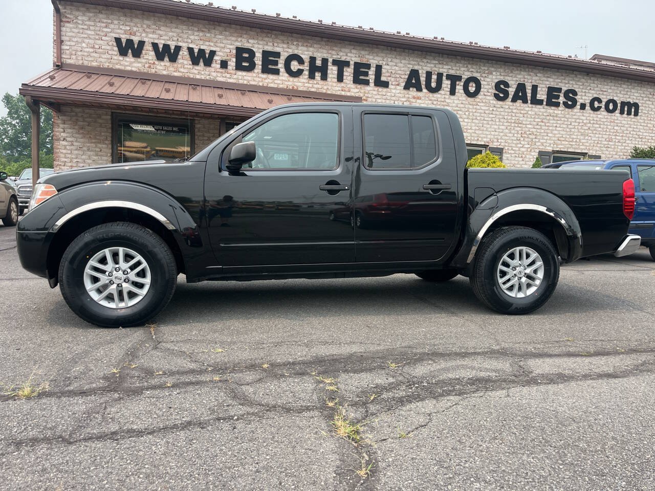 Used 2016 Nissan Frontier SV