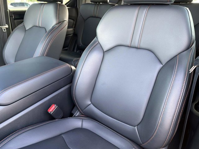 Used 2025 Honda Pilot TrailSport image 16