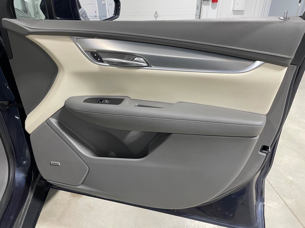 Used 2019 Cadillac XT5 Luxury image 27