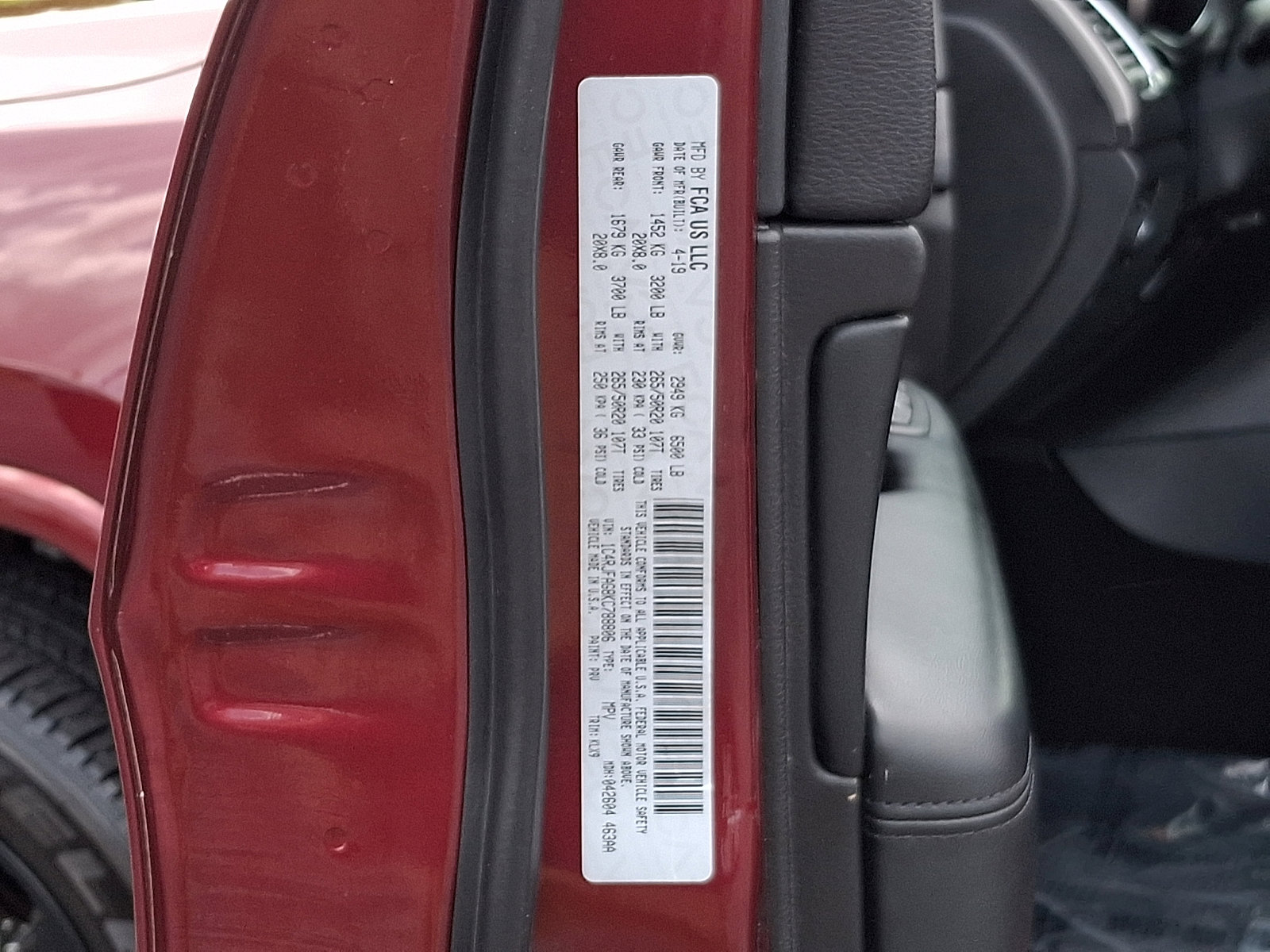 Used 2019 Jeep Grand Cherokee Altitude AWD/4WD image 29