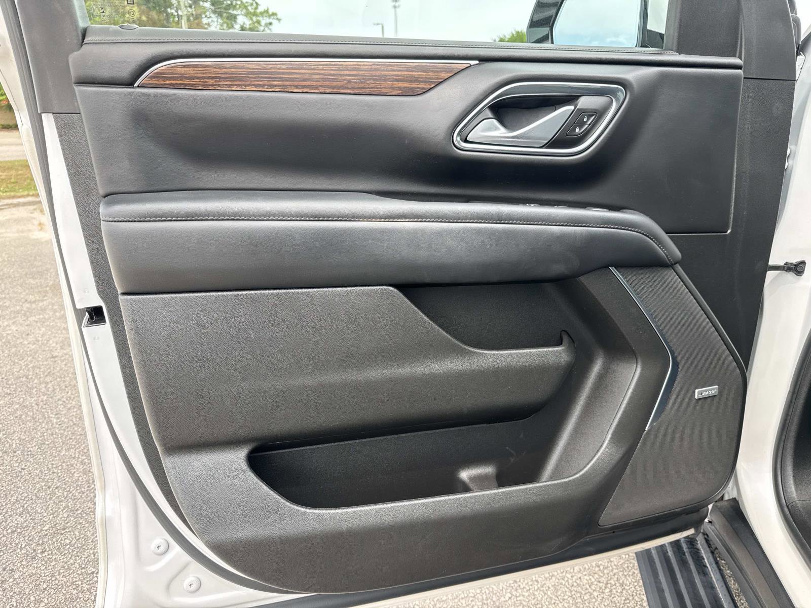 Used 2022 Chevrolet Tahoe High Country AWD/4WD image 21