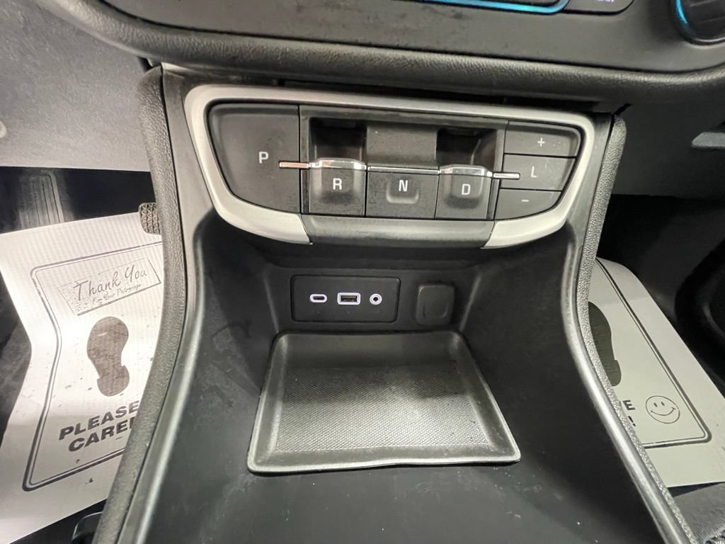 Used 2024 GMC Terrain SLE AWD/4WD image 18