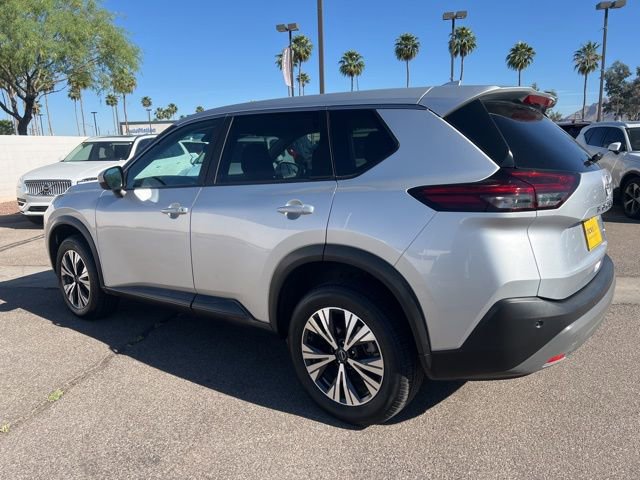 Used 2023 Nissan Rogue SV image 6
