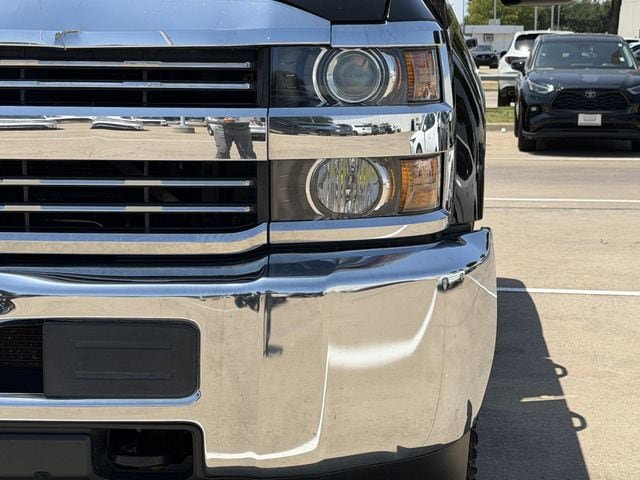 Used 2018 Chevrolet Silverado 2500 LT AWD/4WD image 9