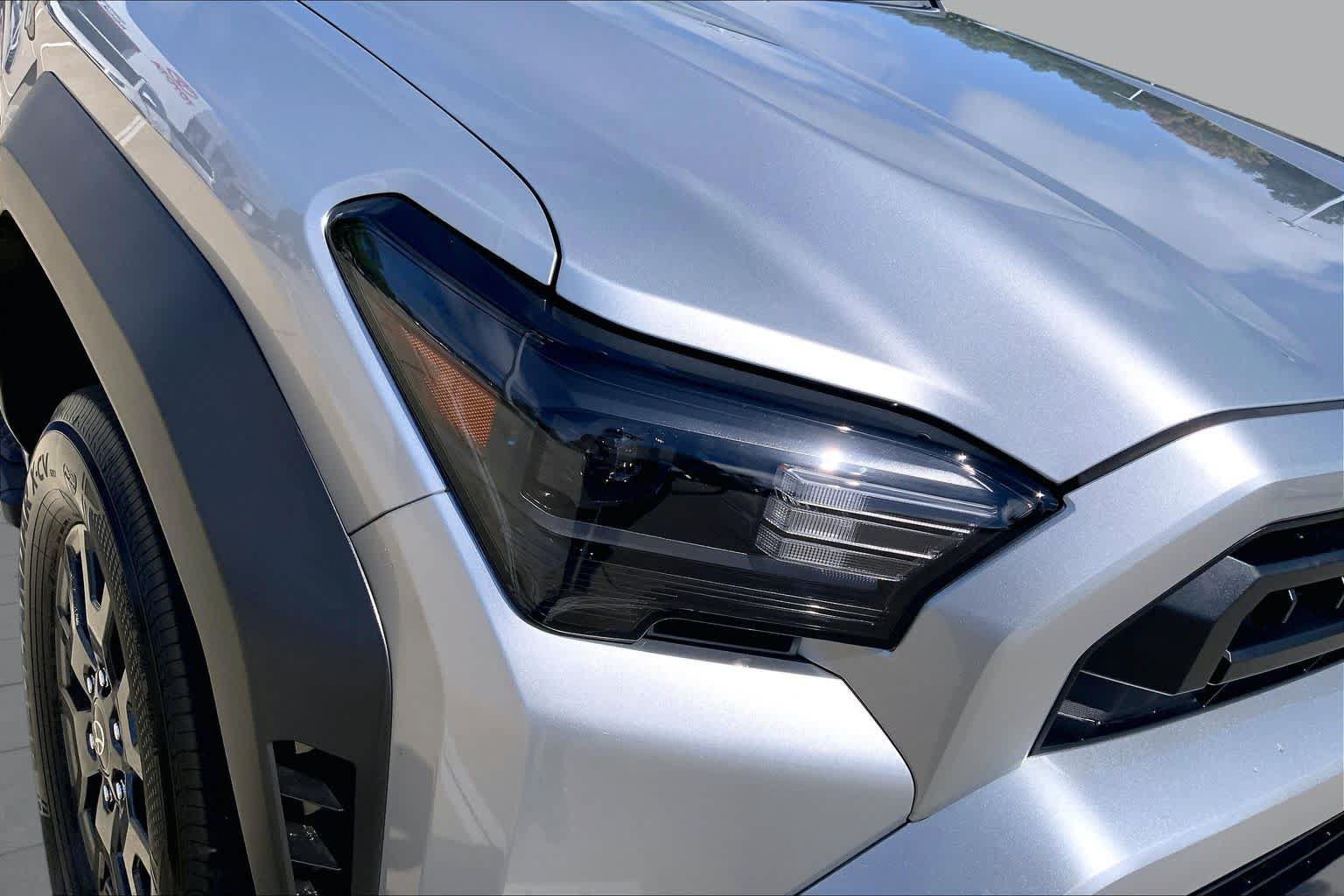 Used 2026 Toyota 4Runner SR5 RWD image 25