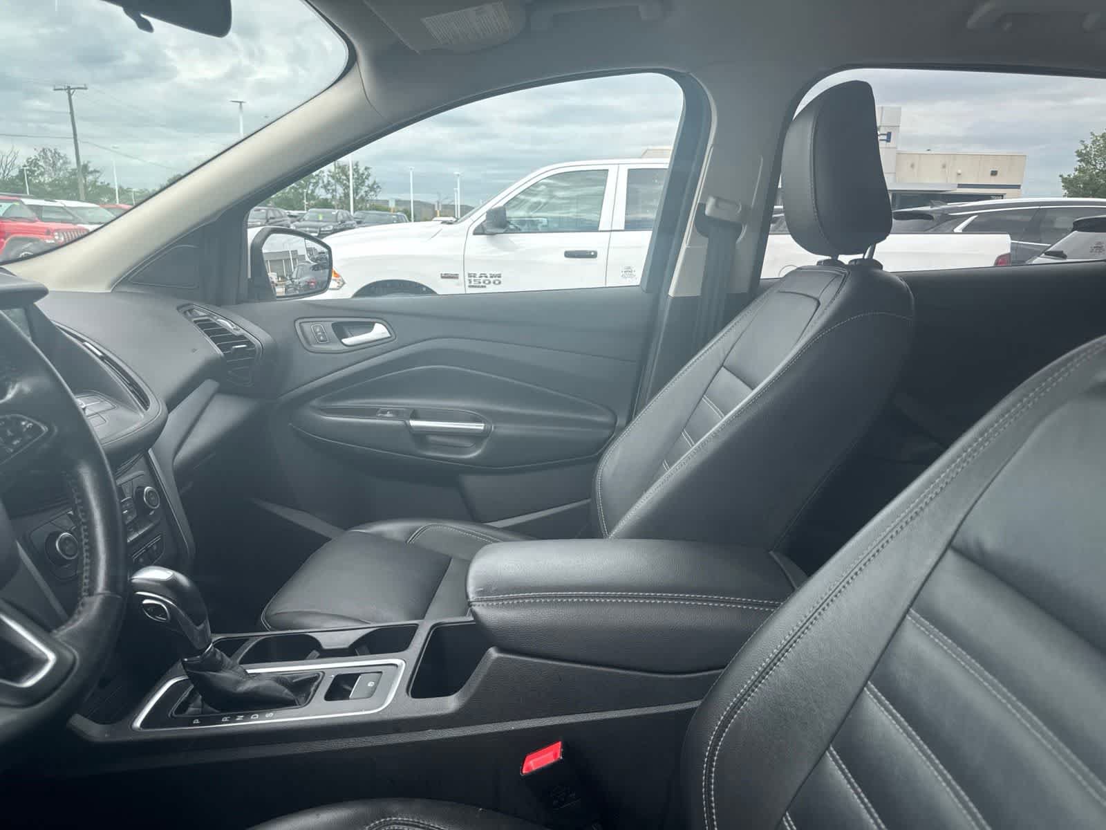 Used 2018 Ford Escape SEL FWD image 30