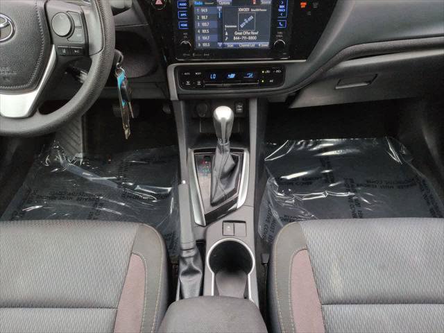 Certified 2017 Toyota Corolla LE w/ LE Premium Package w/Moonroof FWD image 18
