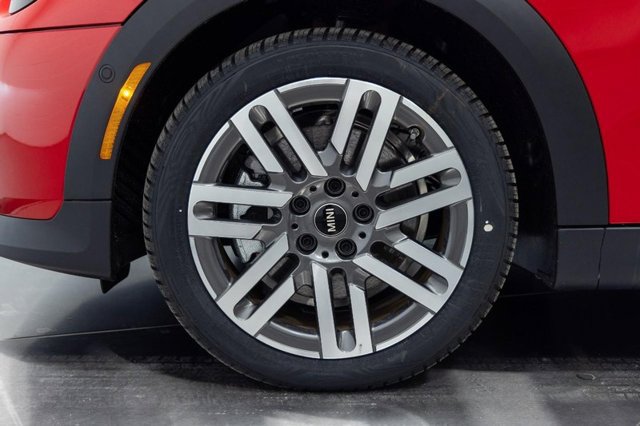 Certified 2026 MINI Cooper 4-Door Hardtop FWD image 21