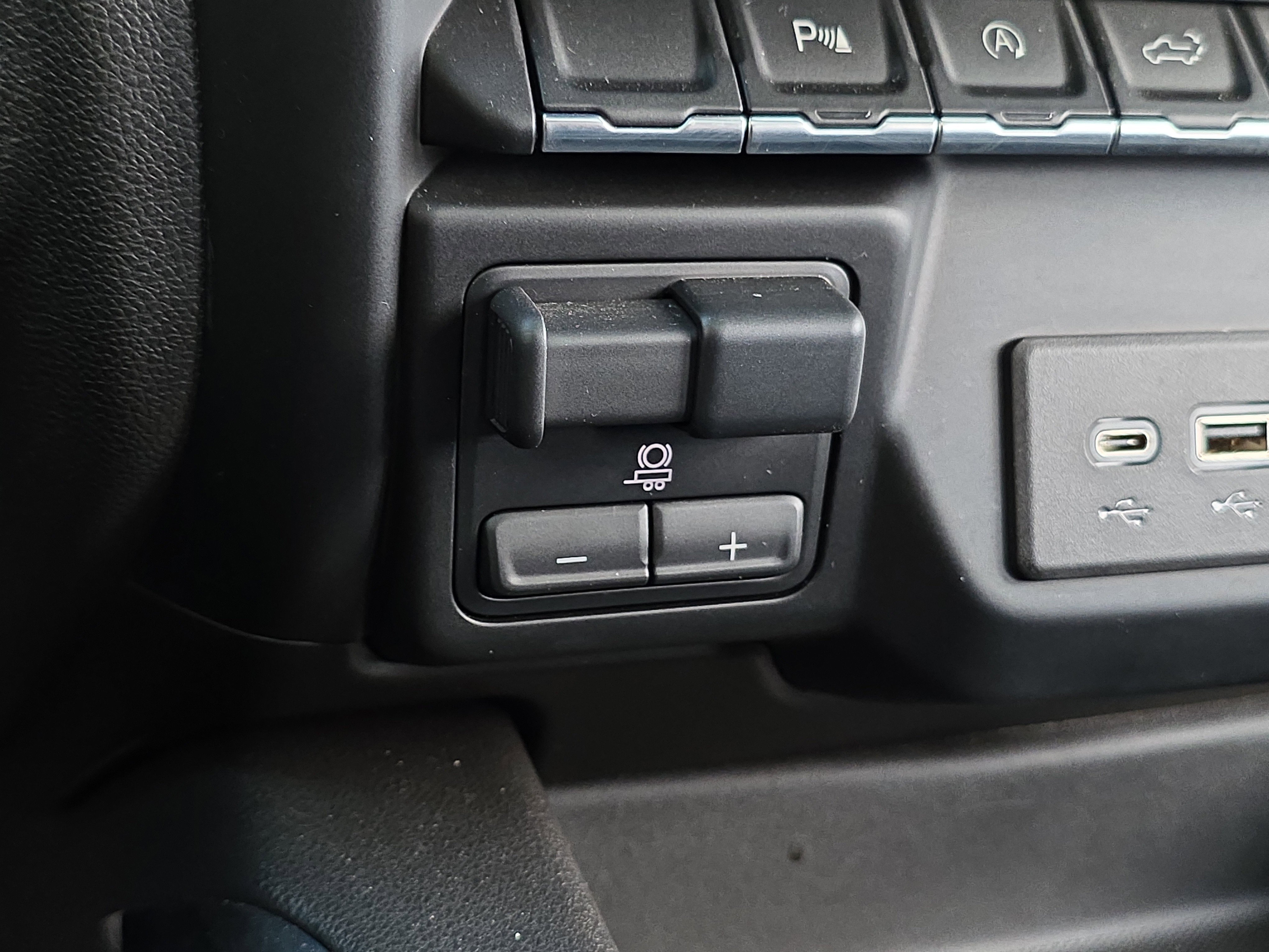 Used 2021 Chevrolet Silverado 1500 LT Trail Boss w/ Convenience Package II image 27