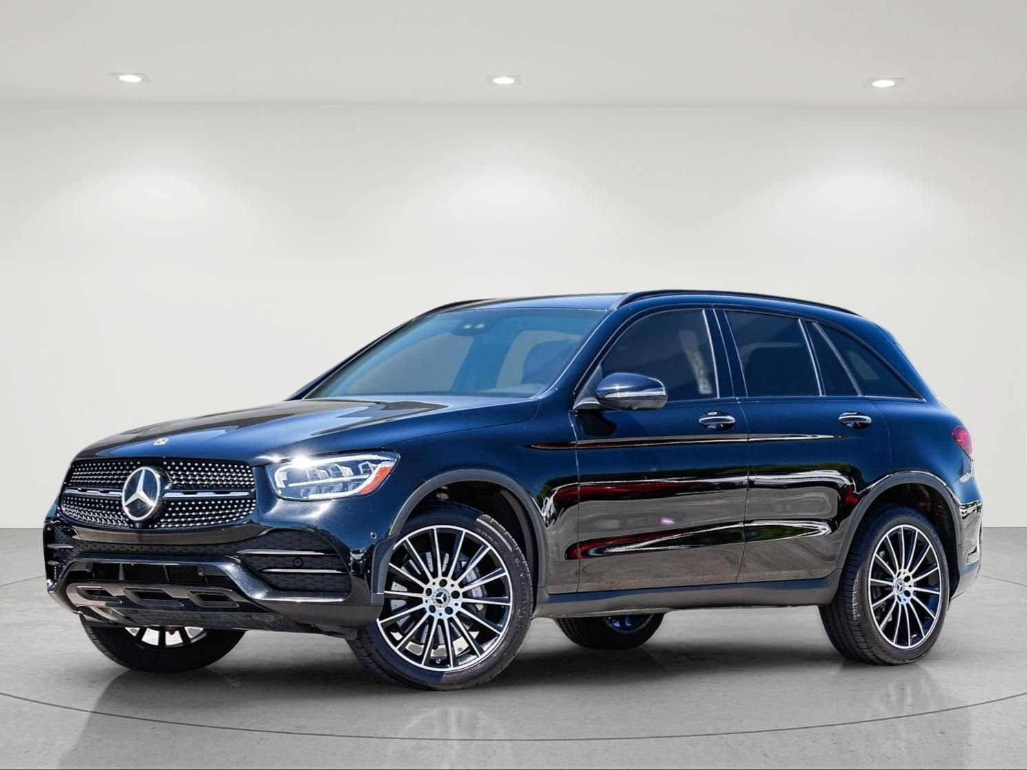 Certified 2022 Mercedes-Benz GLC 300 image 2