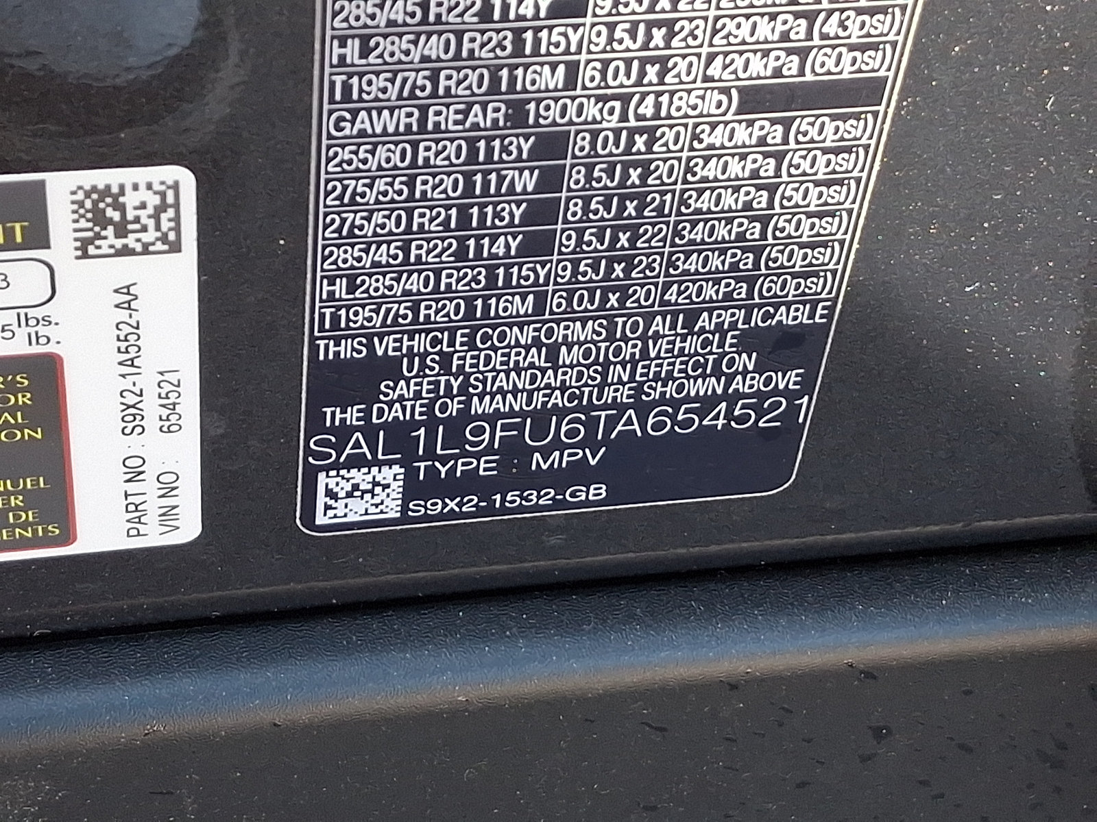 New 2026 Land Rover Range Rover Sport Dynamic SE AWD/4WD image 19
