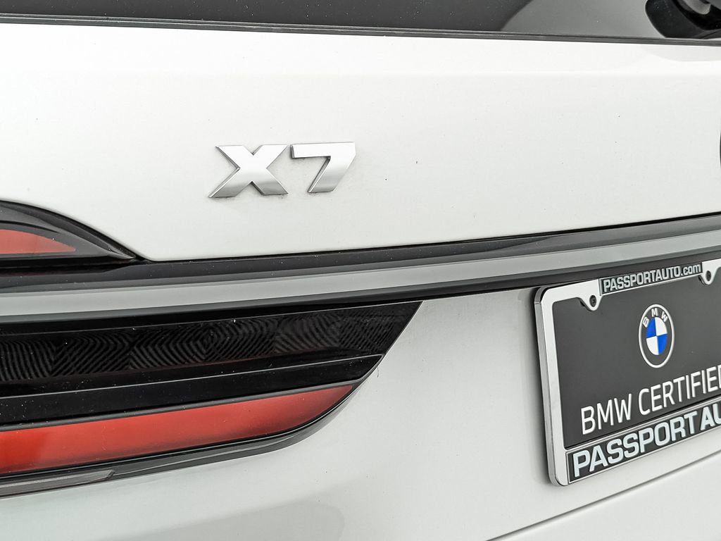 Certified 2025 BMW X7 M60i w/ Executive Package image 10