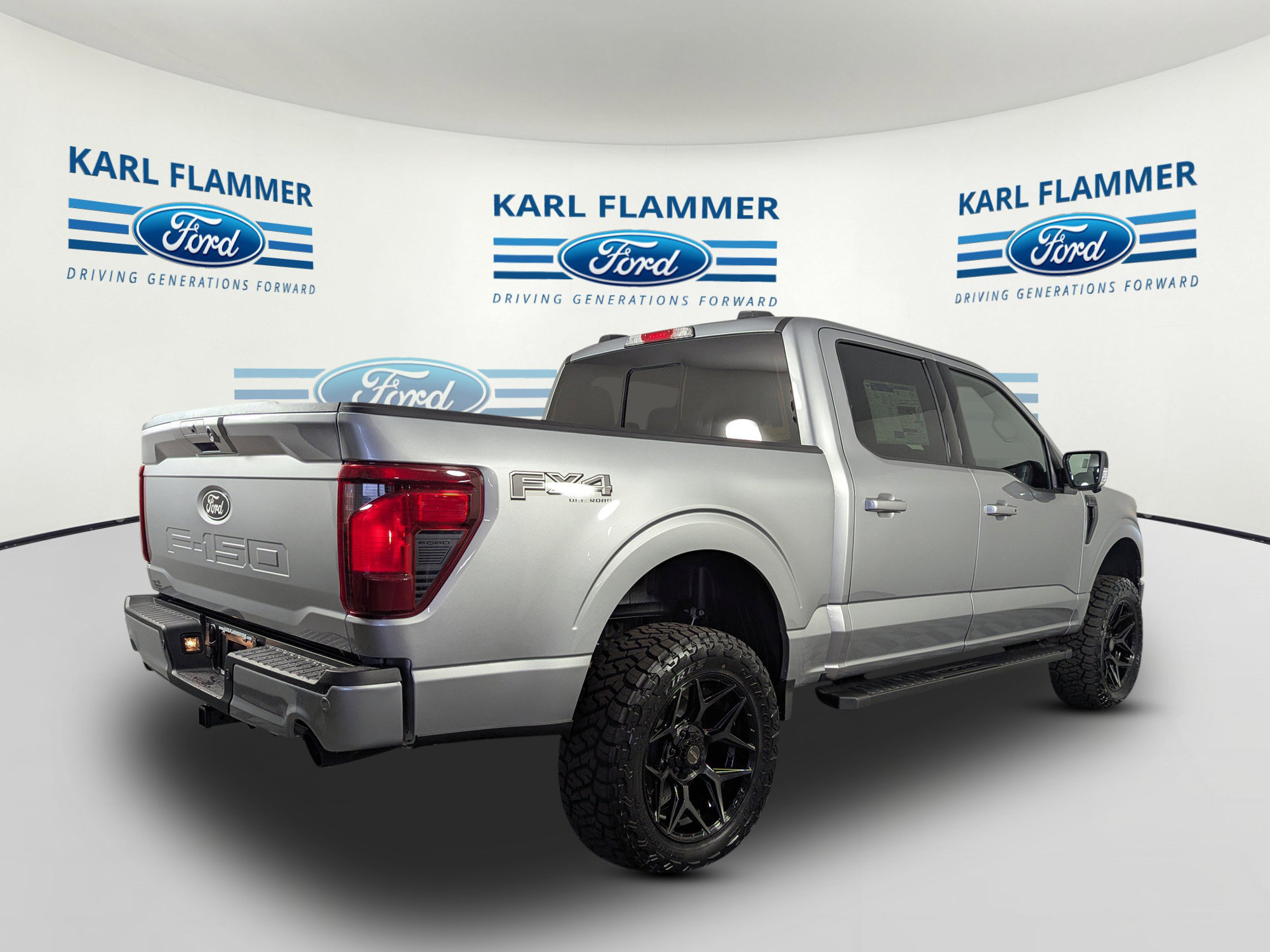 New 2026 Ford F150 XLT w/ Equipment Group 302A MID AWD/4WD image 4
