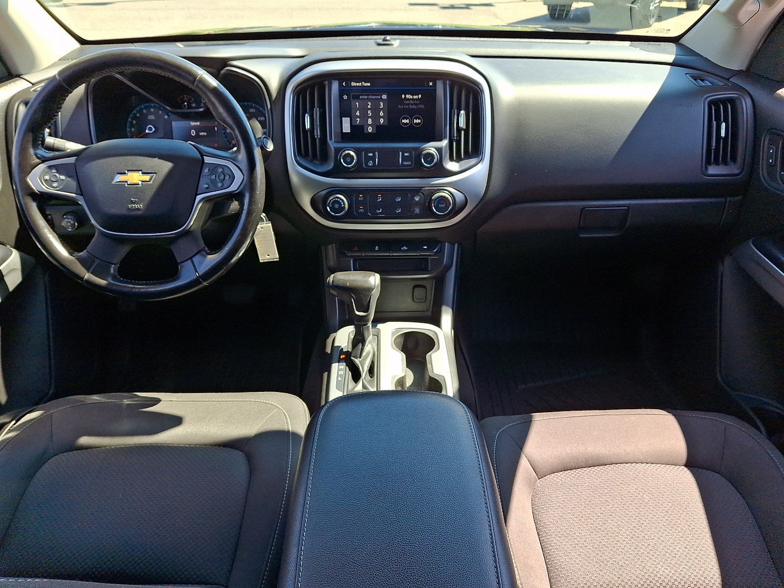 Used 2019 Chevrolet Colorado LT w/ Redline Special Edition AWD/4WD image 14