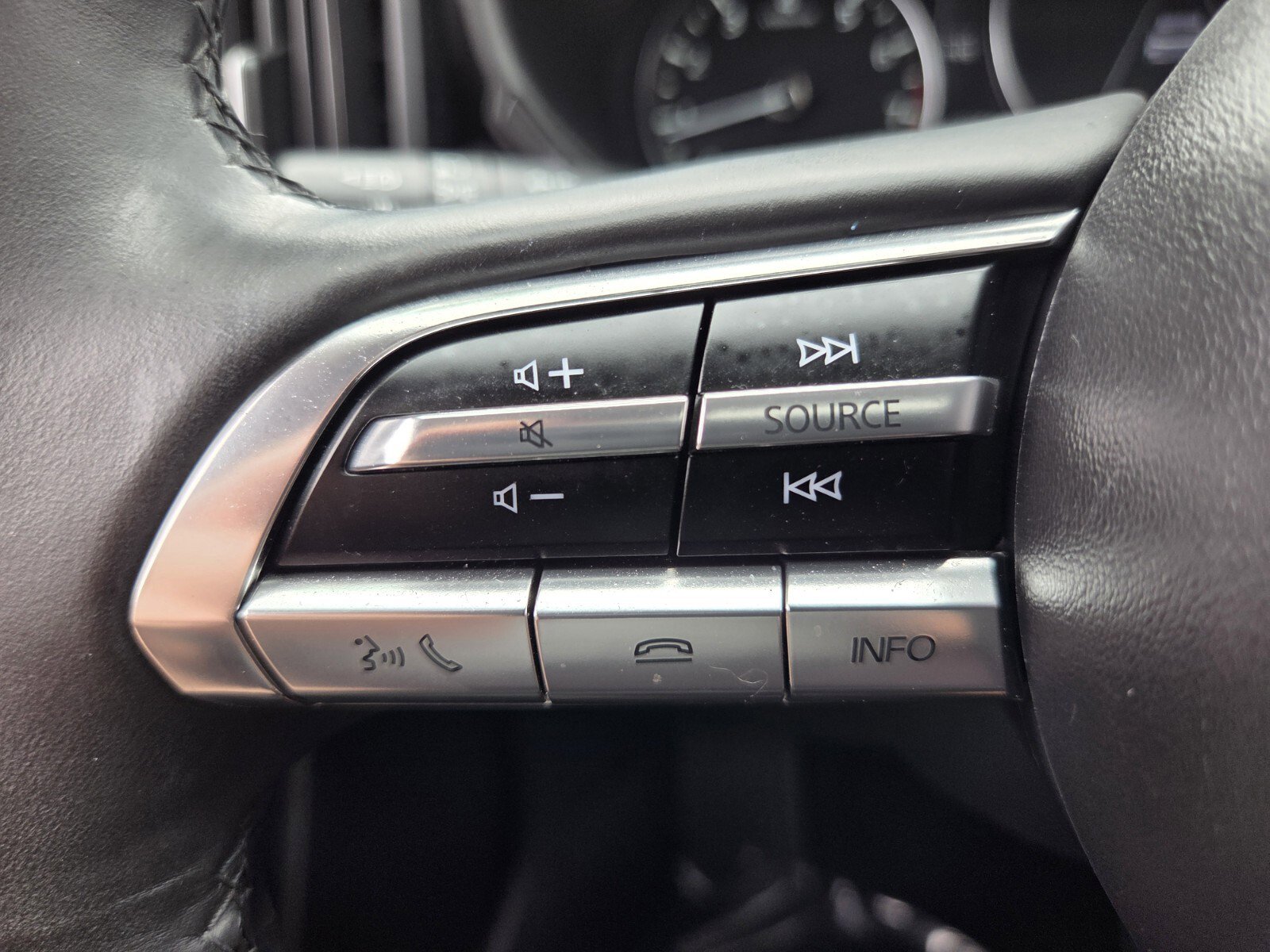 Used 2024 MAZDA CX-50 AWD 2.5 S w/ Cargo Package image 27