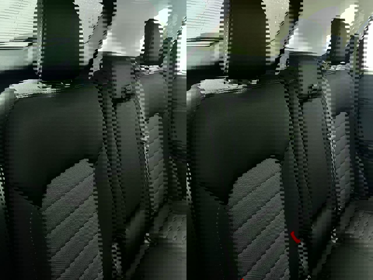 Used 2022 Ford Edge SE w/ Black Appearance Package image 33