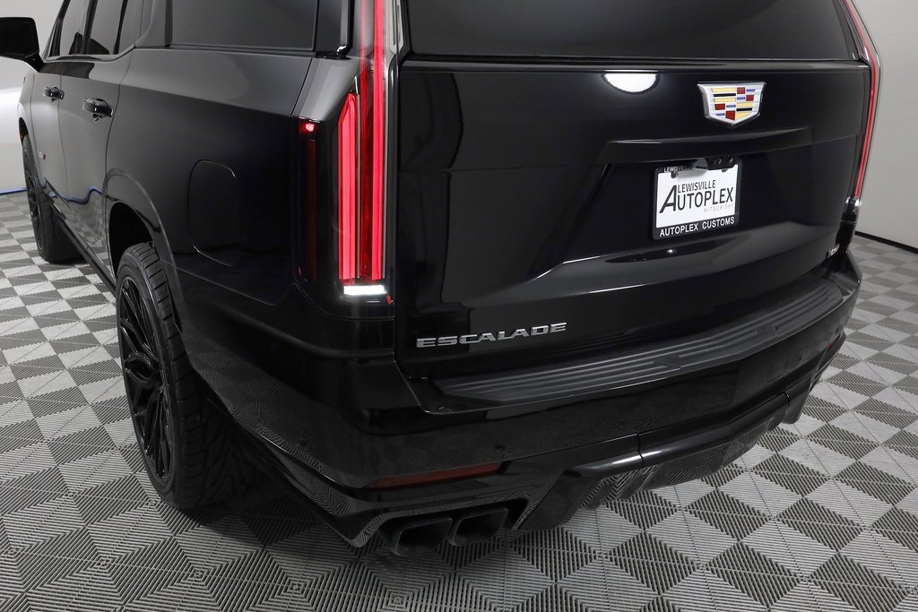 Used 2025 Cadillac Escalade V image 54