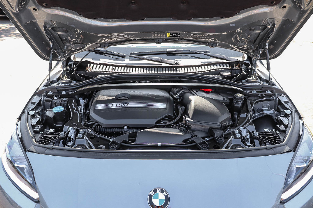 New 2026 BMW 228i w/ Technology Package FWD image 26