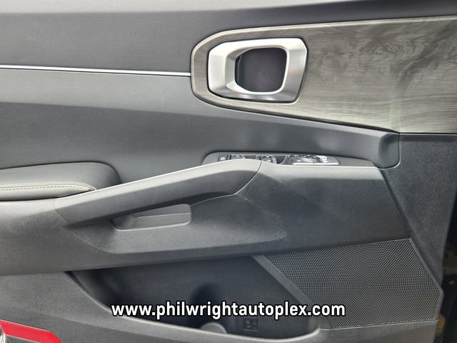 Used 2025 Kia Sorento X-Line EX image 30