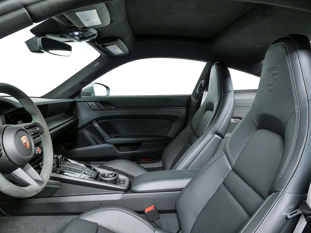 Certified 2026 Porsche 911 Carrera GTS image 5