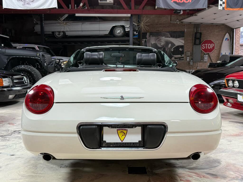 Used 2002 Ford Thunderbird RWD image 12