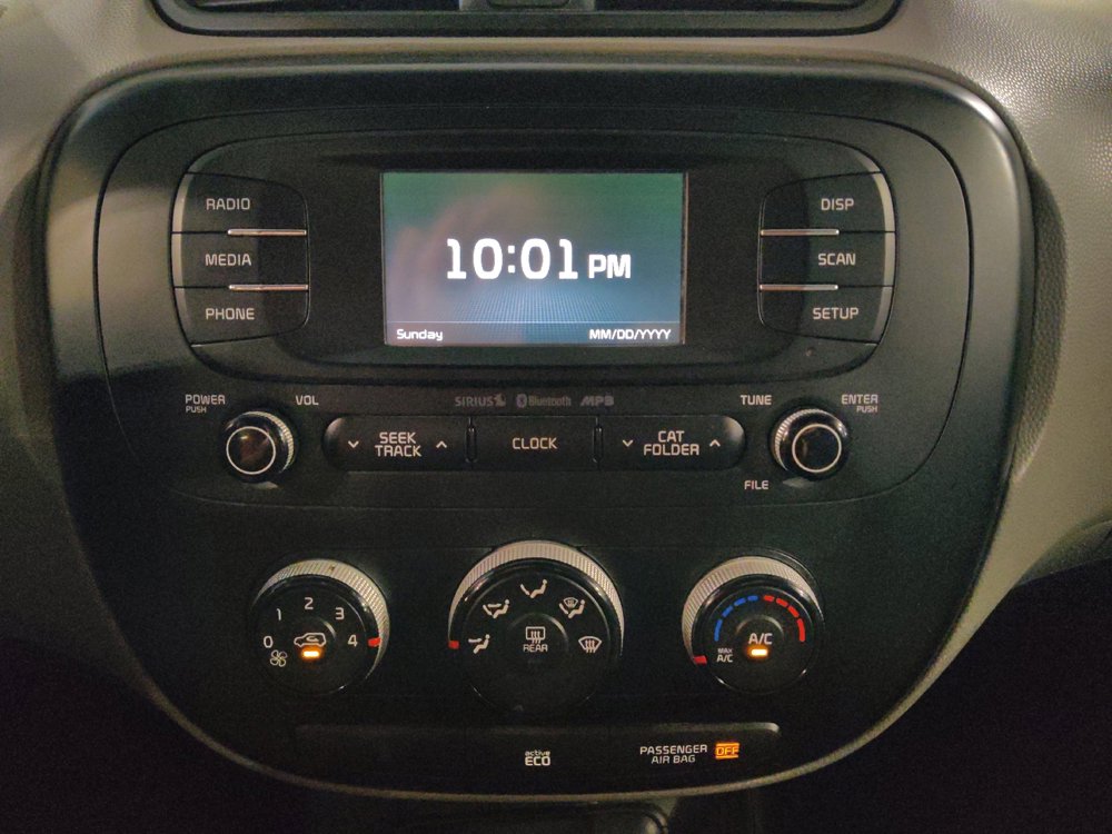 Used 2016 Kia Soul + FWD image 25
