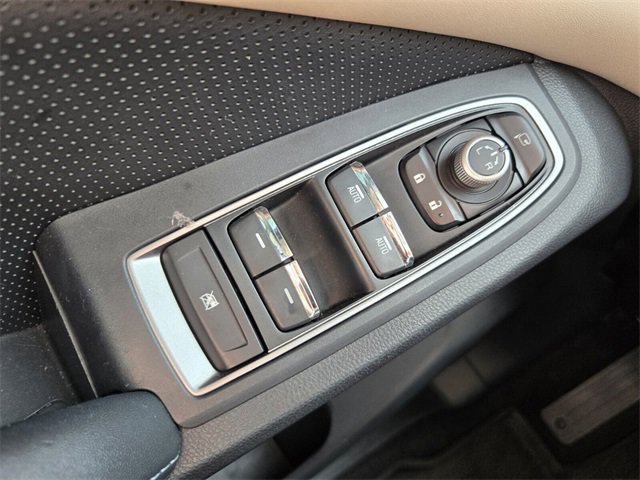 Used 2022 Subaru Ascent Touring image 34