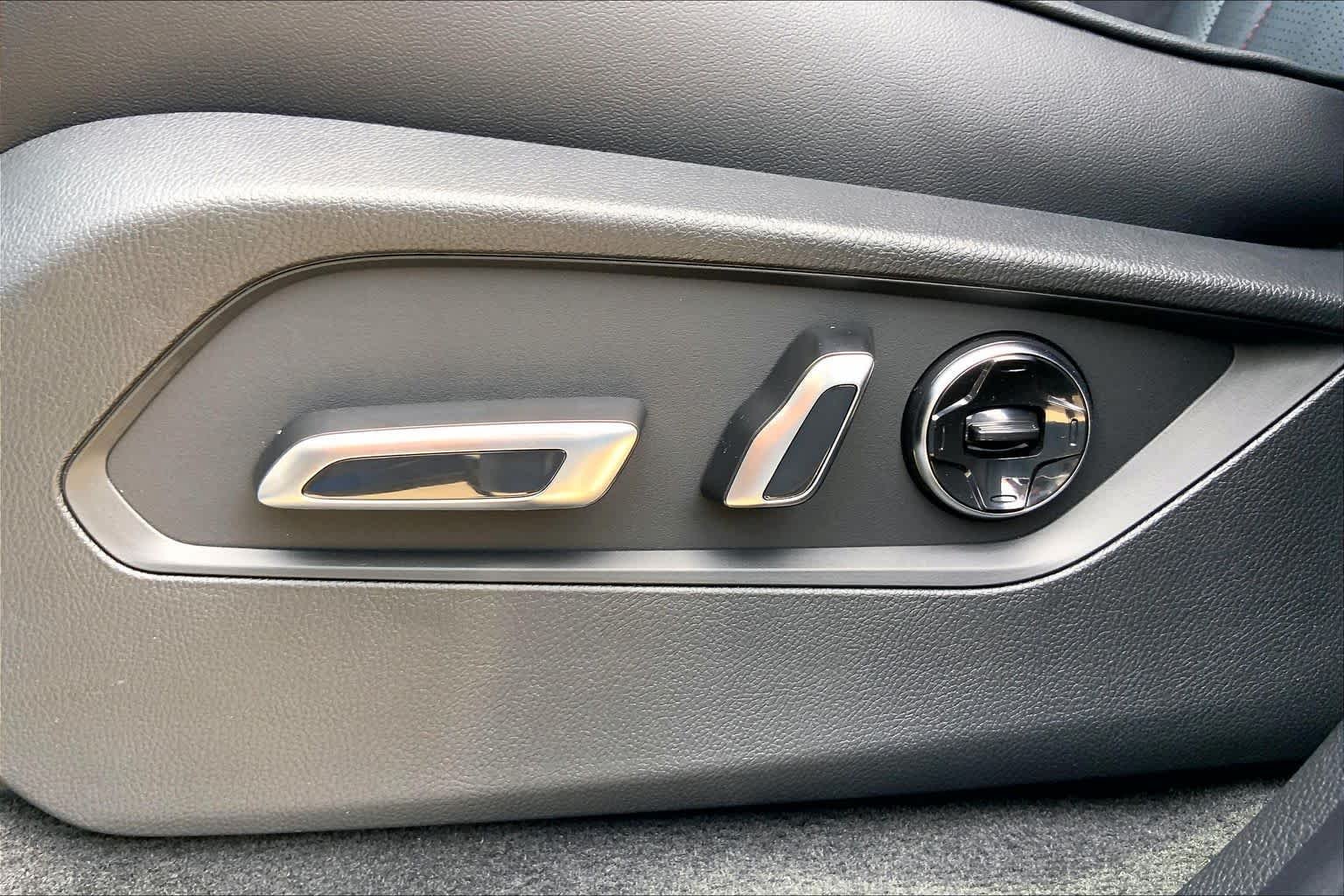 New 2026 Acura MDX Type S AWD/4WD image 19
