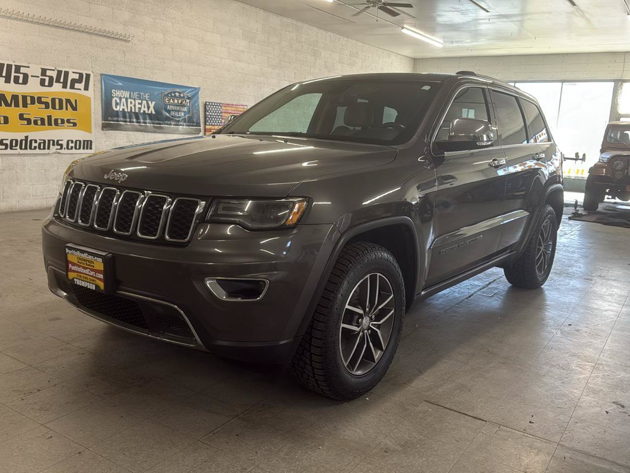 Used 2018 Jeep Grand Cherokee Limited w/ Luxury Group II AWD/4WD image 99