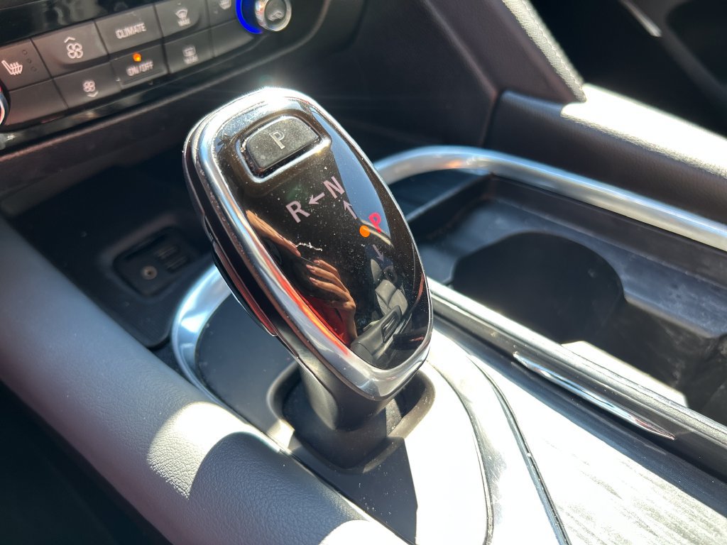 Used 2020 Buick Enclave Essence FWD image 30