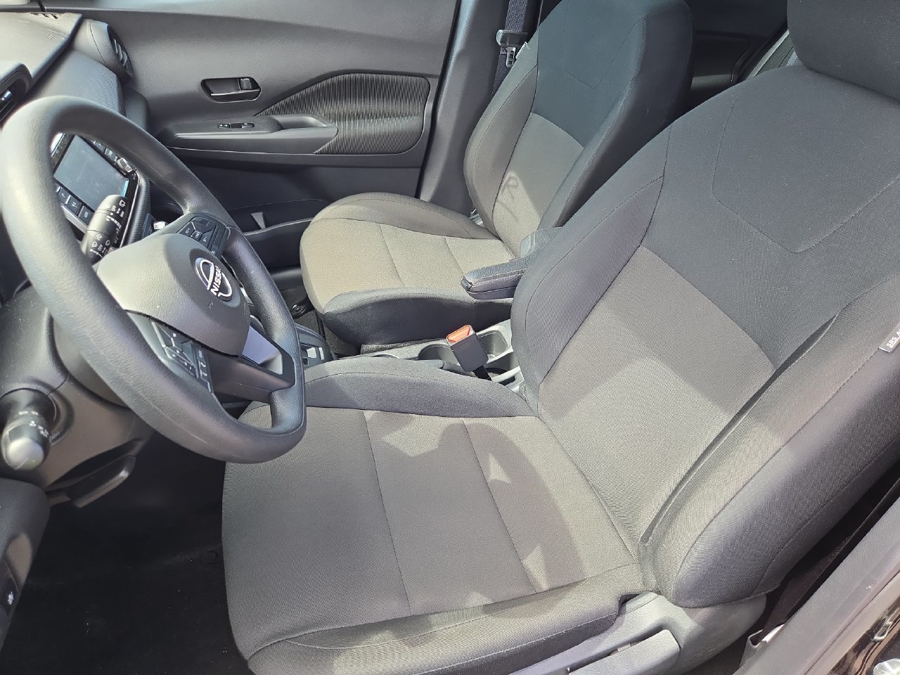 Used 2025 Nissan Kicks Play S FWD image 21