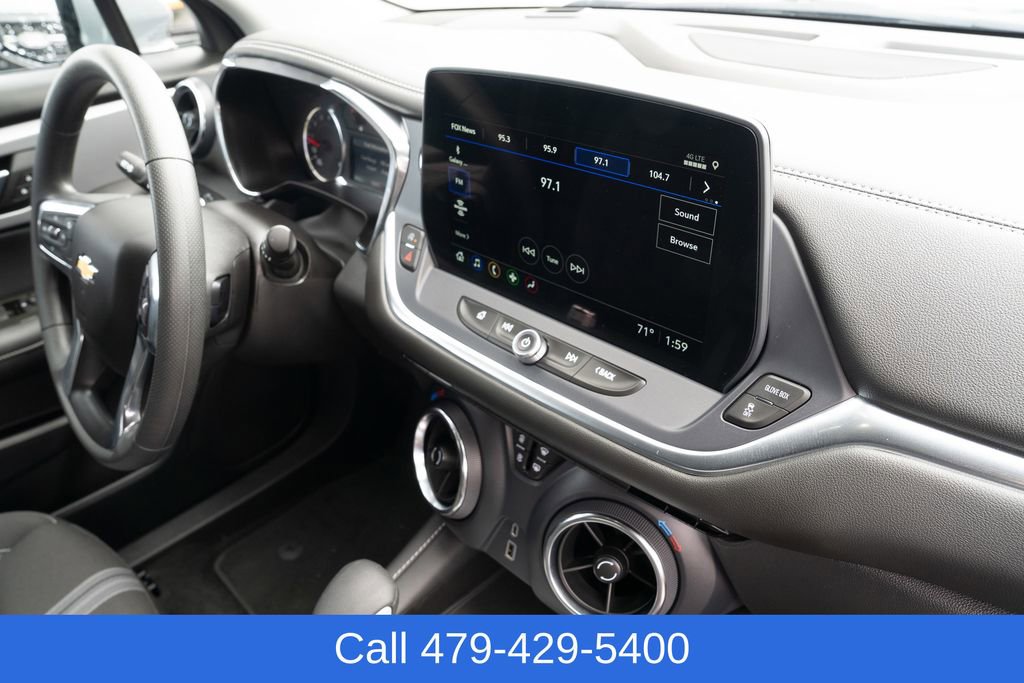 Used 2025 Chevrolet Blazer LT AWD/4WD image 42