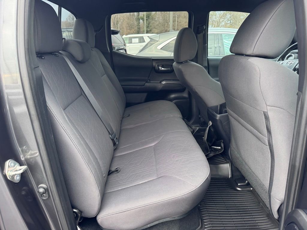 Used 2019 Toyota Tacoma TRD Off-Road image 26