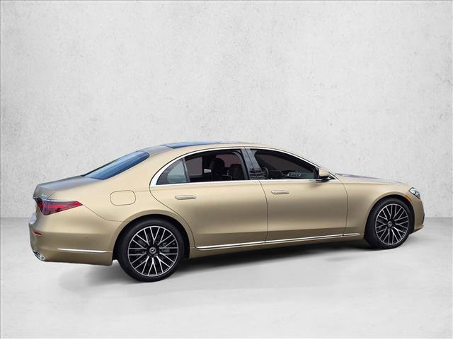 Used 2023 Mercedes-Benz S 580 4MATIC Sedan image 4