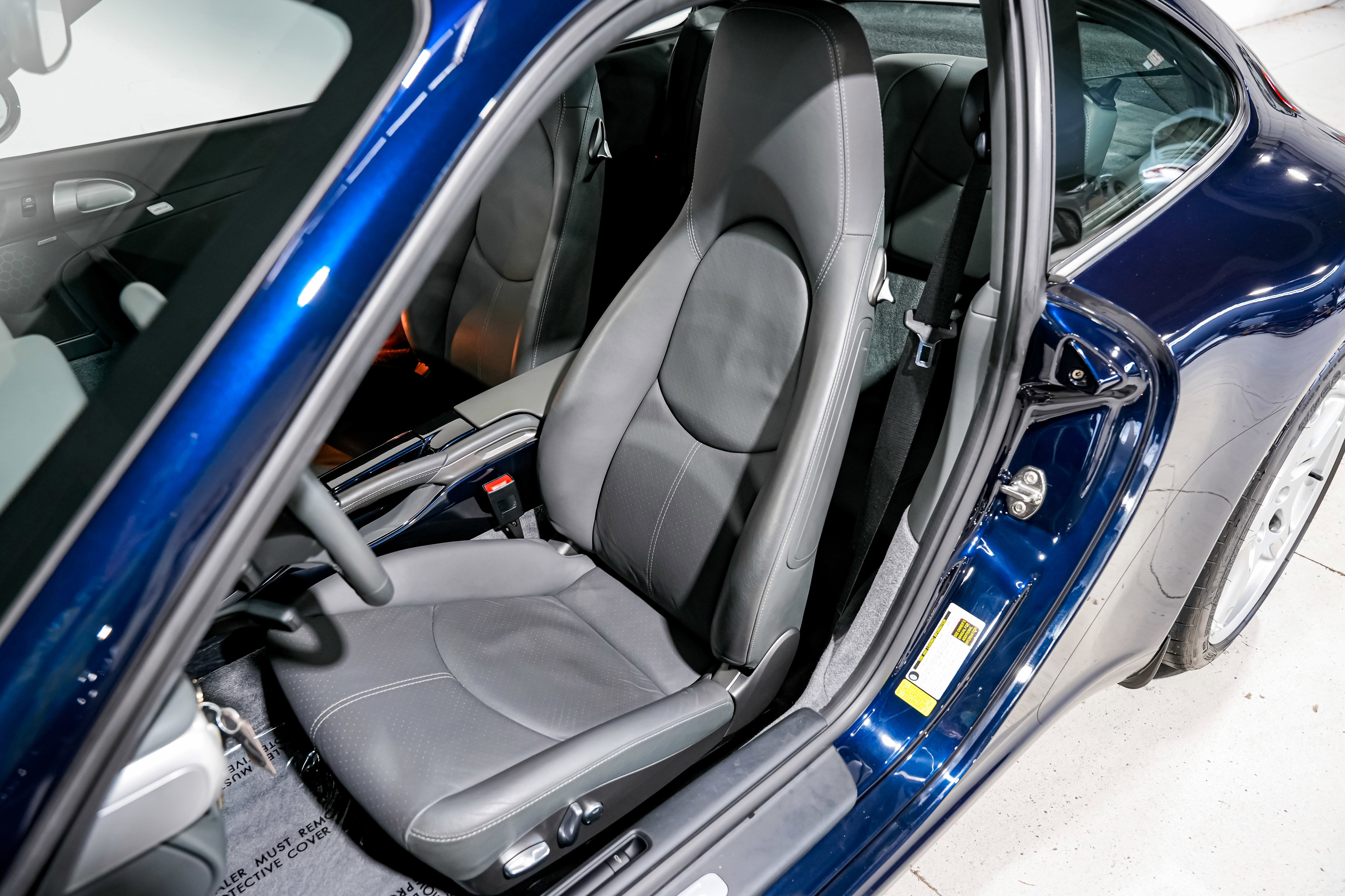 Used 2006 Porsche 911 Carrera S RWD image 18