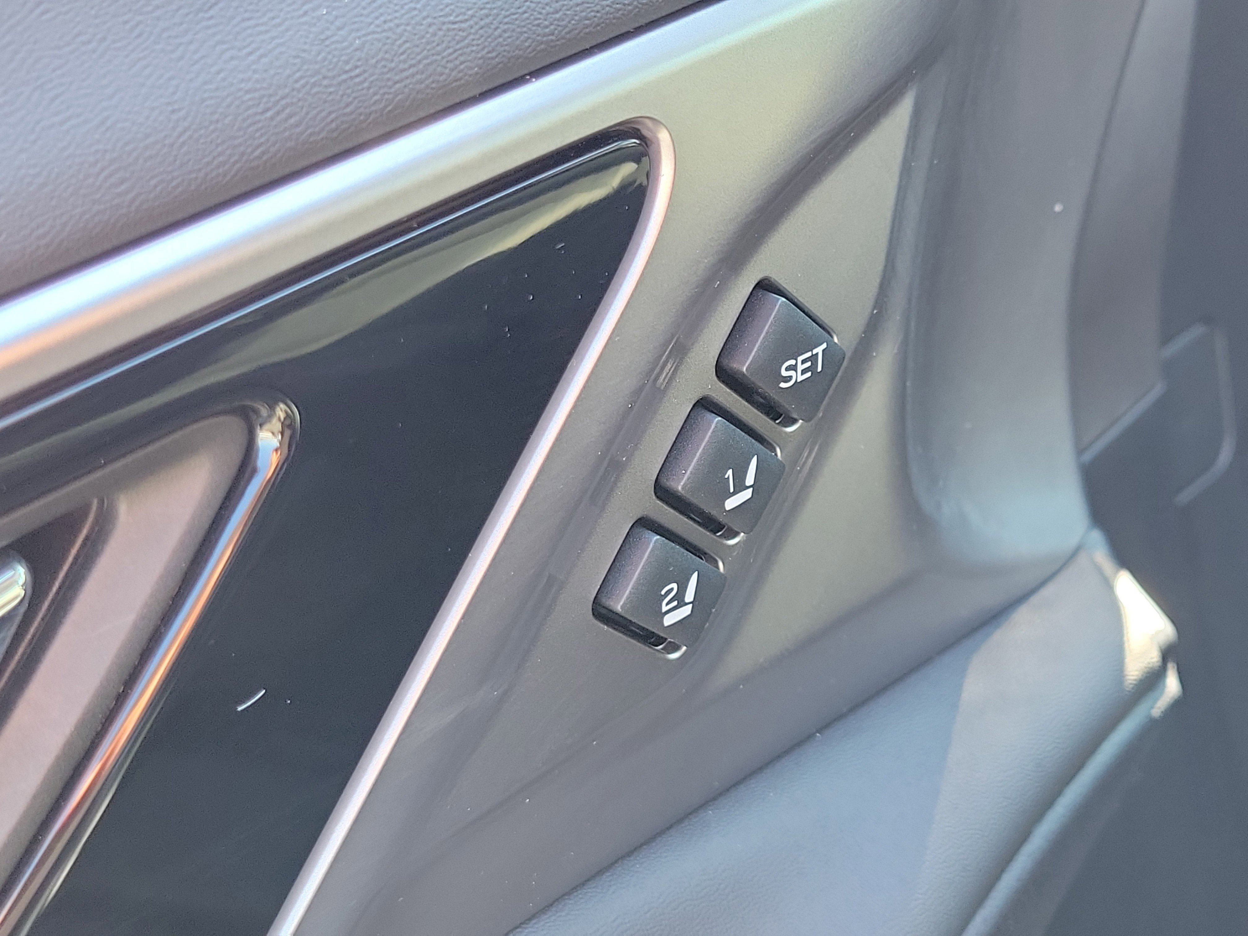 Certified 2025 Subaru Outback Limited image 23