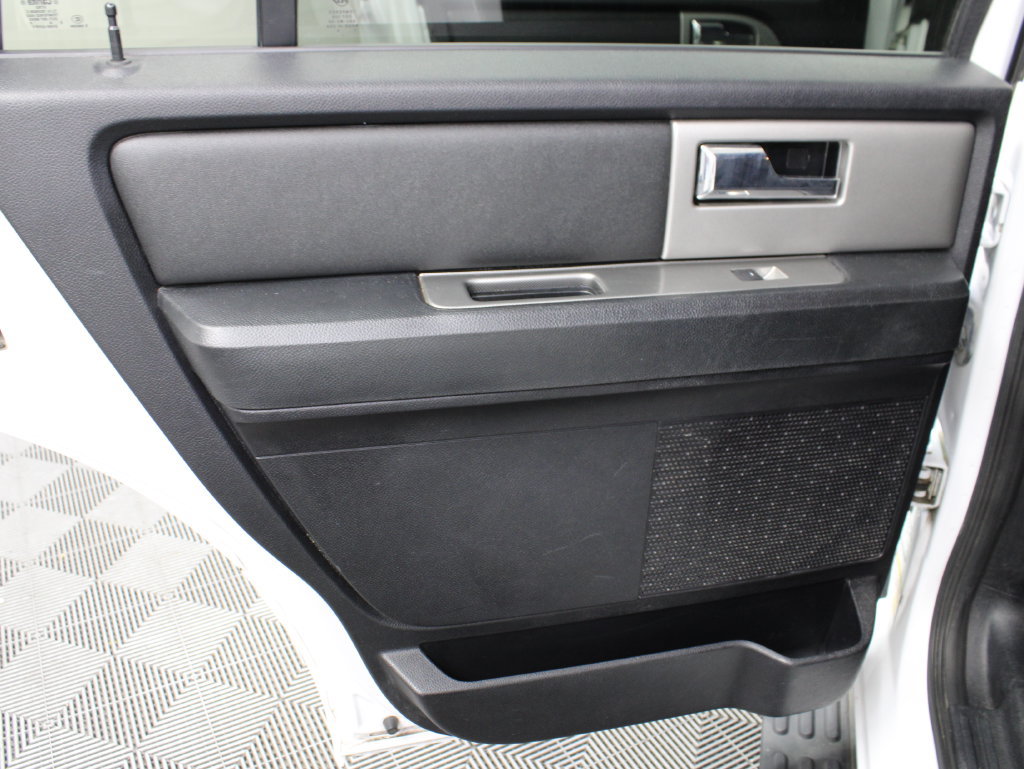 Used 2016 Ford Expedition XLT AWD/4WD image 57