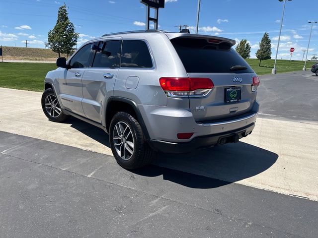 Used 2017 Jeep Grand Cherokee Limited w/ Luxury Group II AWD/4WD image 5