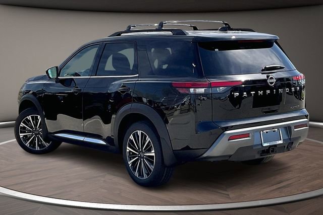 New 2026 Nissan Pathfinder Platinum image 3