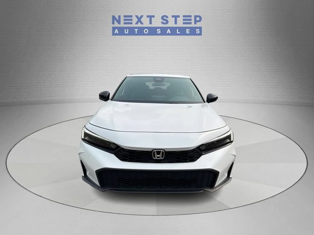 Used 2025 Honda Civic Sport image 2