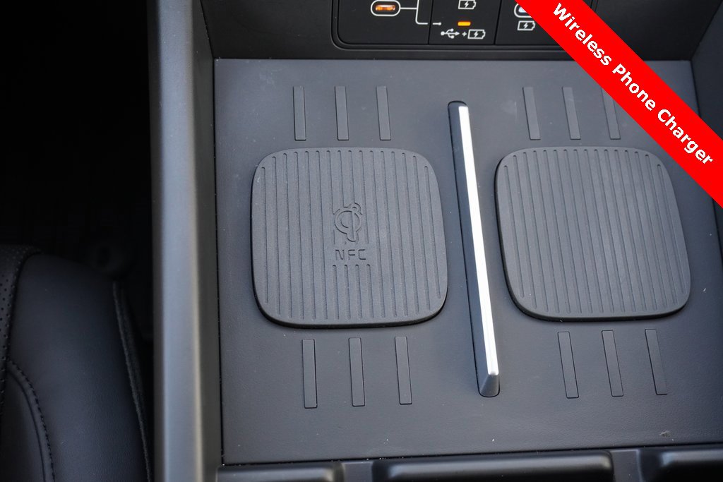 Used 2025 Hyundai Santa Fe SEL image 14