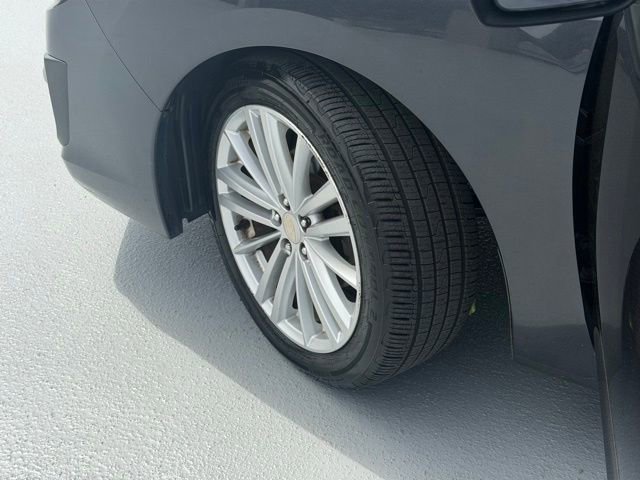 Used 2013 Subaru Impreza 2.0i Limited w/ Popular Pkg 1 AWD/4WD image 18