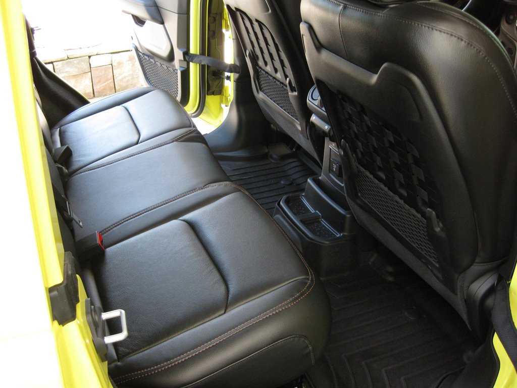 Used 2023 Jeep Wrangler Unlimited Rubicon 392 w/ Trailer Tow Package AWD/4WD image 33