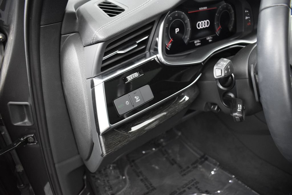 Used 2025 Audi Q7 2.0T Premium AWD/4WD image 7