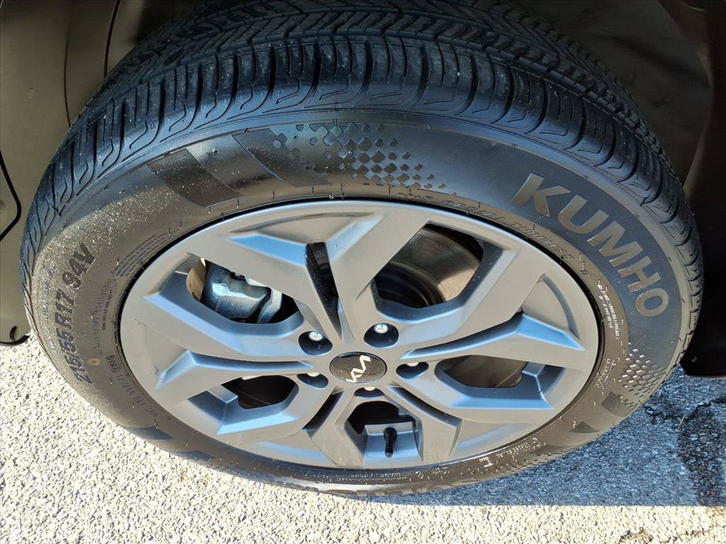 Used 2026 Kia Seltos LX AWD/4WD image 9