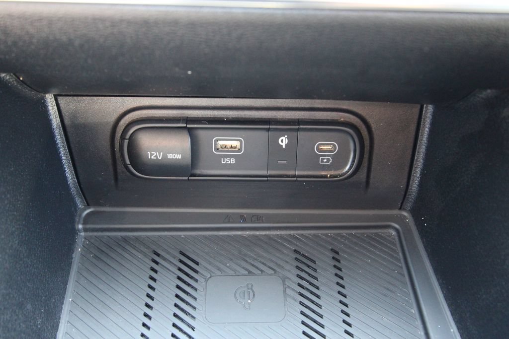Used 2024 Kia Sportage EX FWD image 27