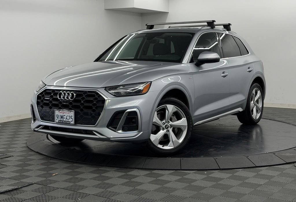 Used 2022 Audi Q5 2.0T Premium Plus w/ Premium Plus Package AWD/4WD image 3