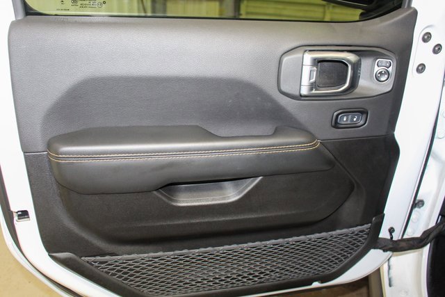 Used 2024 Jeep Gladiator Sport image 8