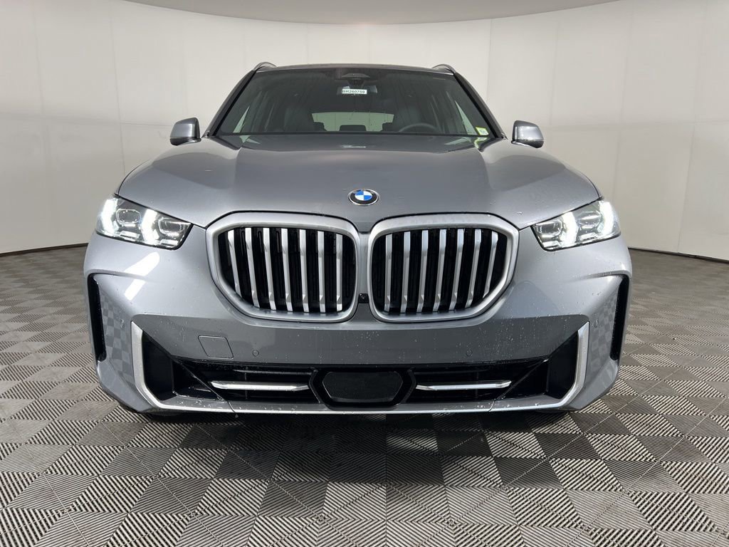 New 2026 BMW X5 xDrive40i w/ Parking Assistance Package image 5