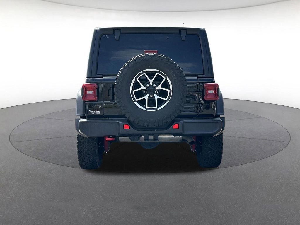 Certified 2025 Jeep Wrangler Unlimited Rubicon AWD/4WD image 4